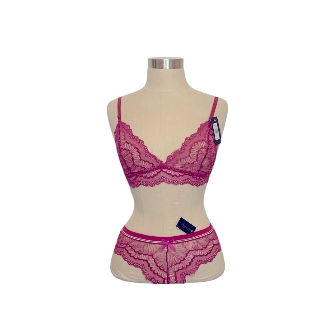 Frederick’s of Hollywood bralette & panties set